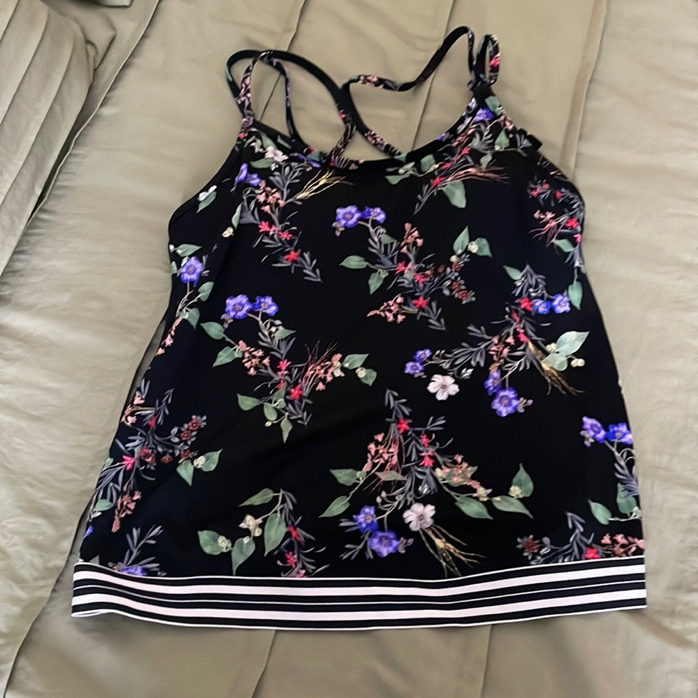 Athleta swim too 36b/c